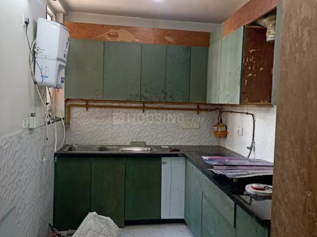 Flat for rent in Deri
