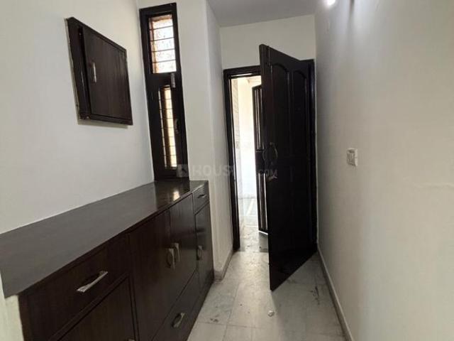 Flat for rent in Deri