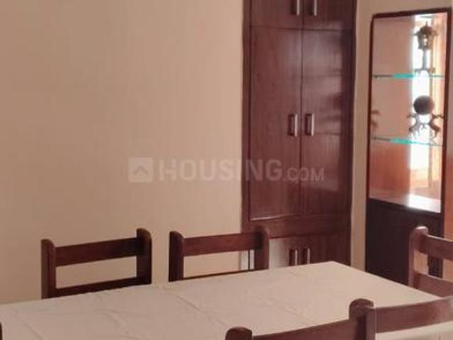 Flat for rent in Deri