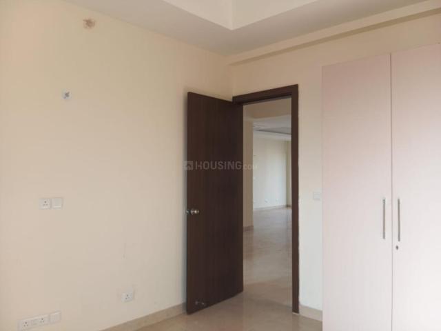 Flat for rent in Deri