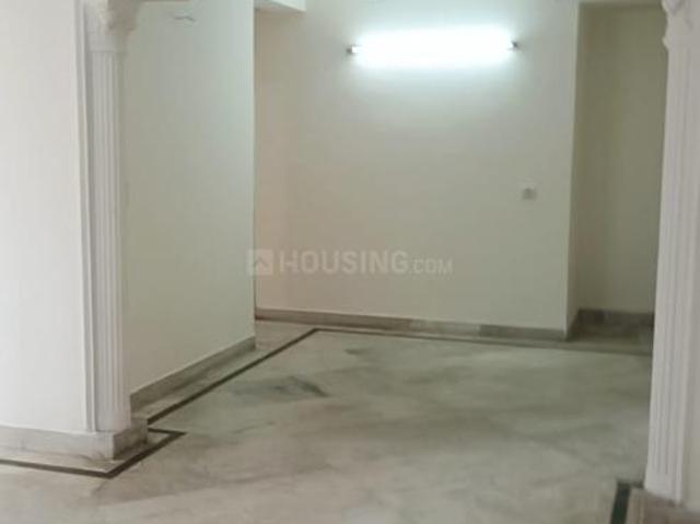 Flat for rent in Deri