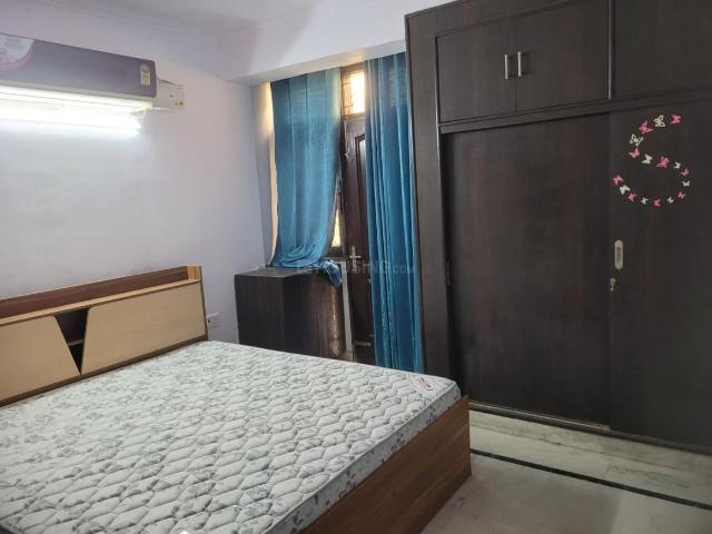 Flat for rent in Deri