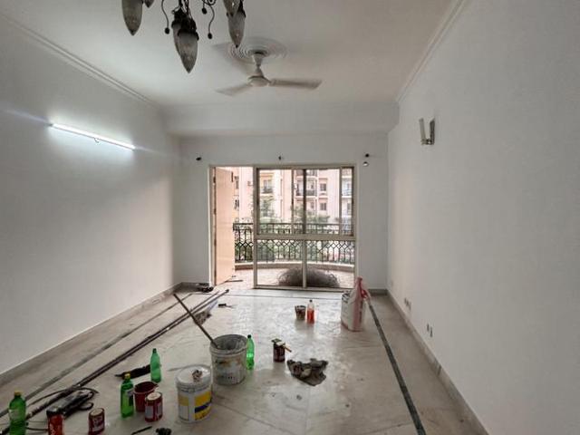 Flat for rent in Deri