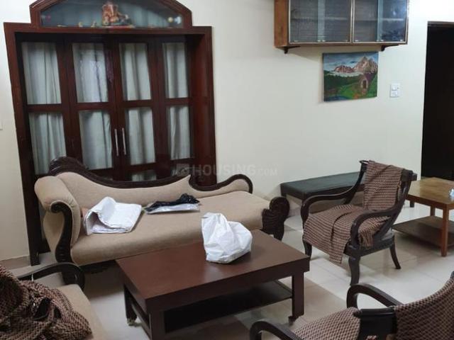 Flat for rent in Deri