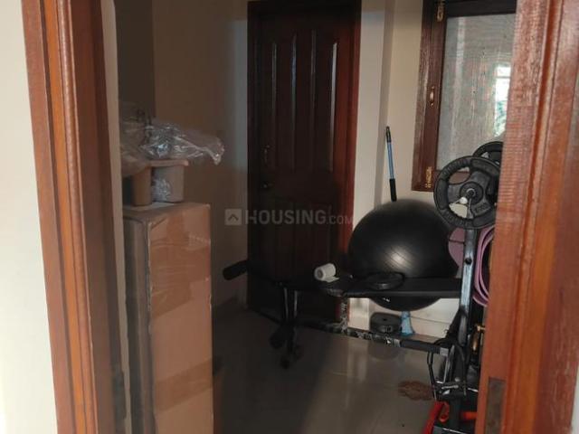 Flat for rent in Deri