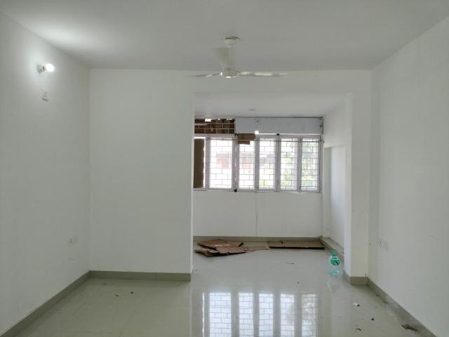 Flat for rent in Deri