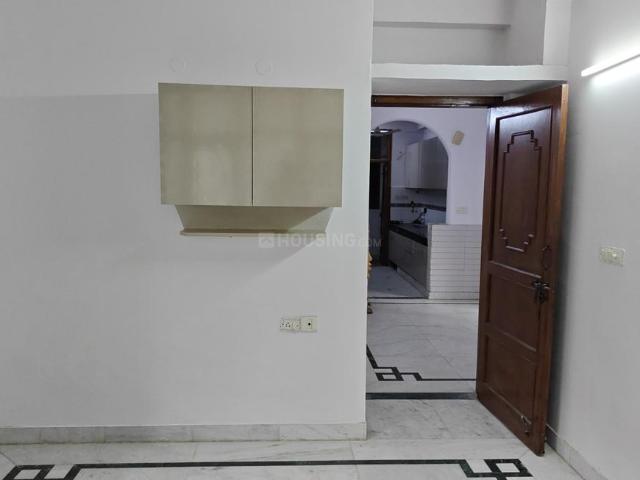 Flat for rent in Deri