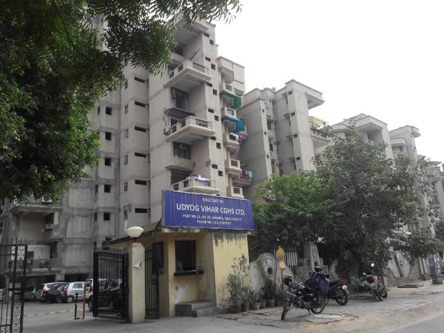 Flat for rent in Deri
