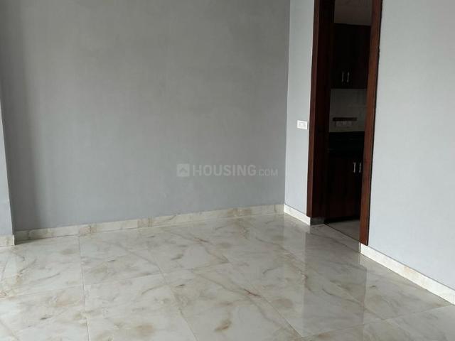 Flat for rent in Deri