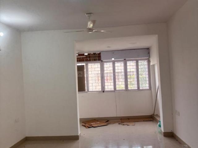 Flat for rent in Deri