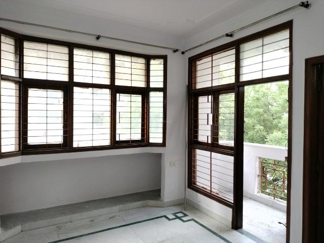 Flat for sale in Deri