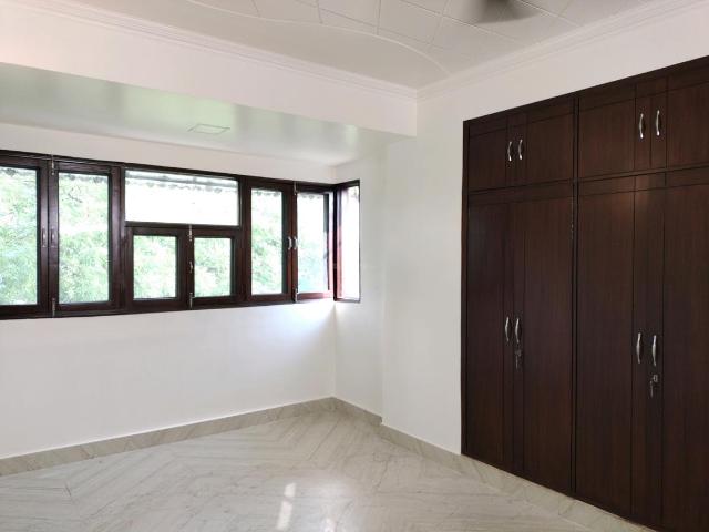 Flat for sale in Deri