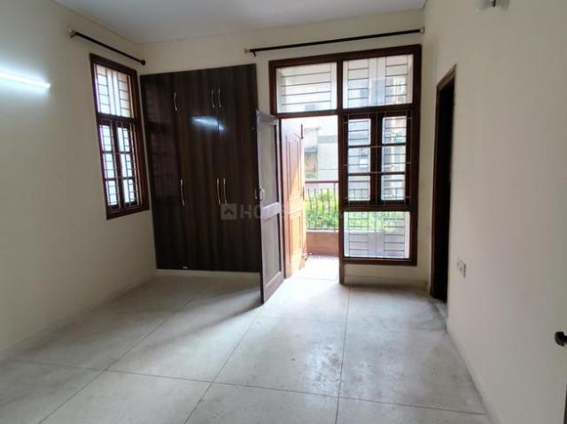 Flat for rent in South West Delhi, Deri