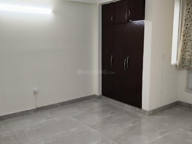 Flat for rent in South West Delhi, Deri