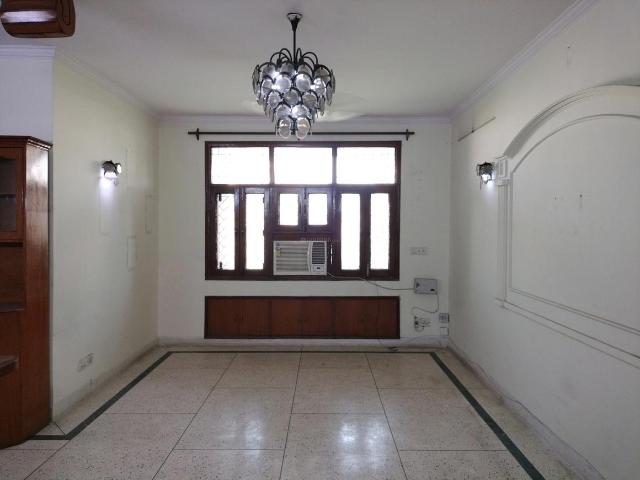 Flat for sale in Deri