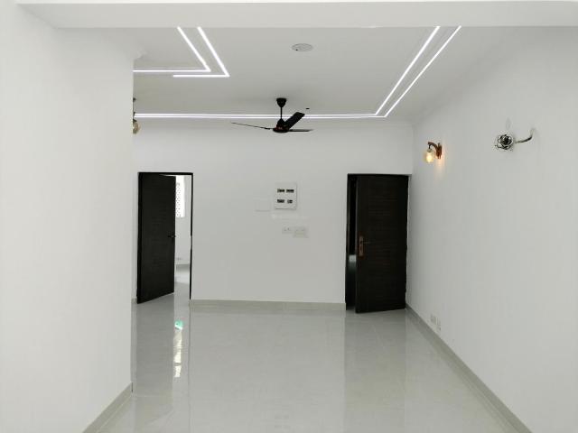 Flat for sale in Deri