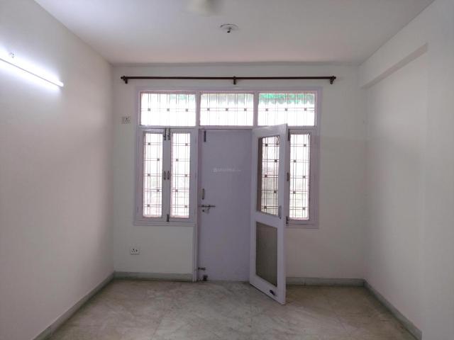 Flat for rent in South West Delhi, Deri