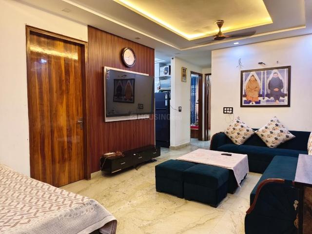 Flat for sale in North Delhi, Deri