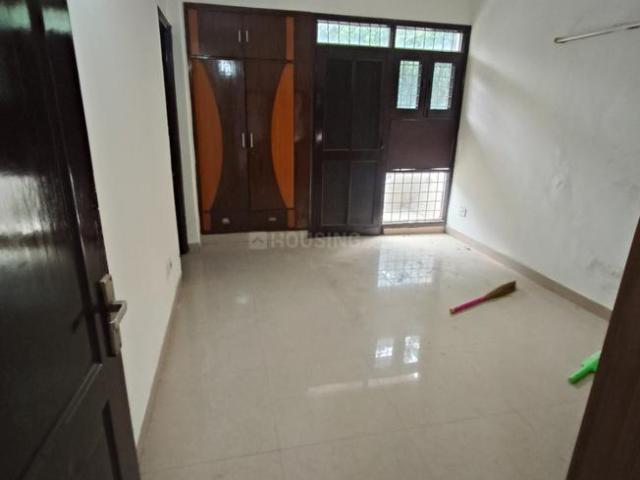 Flat for rent in South West Delhi, Deri