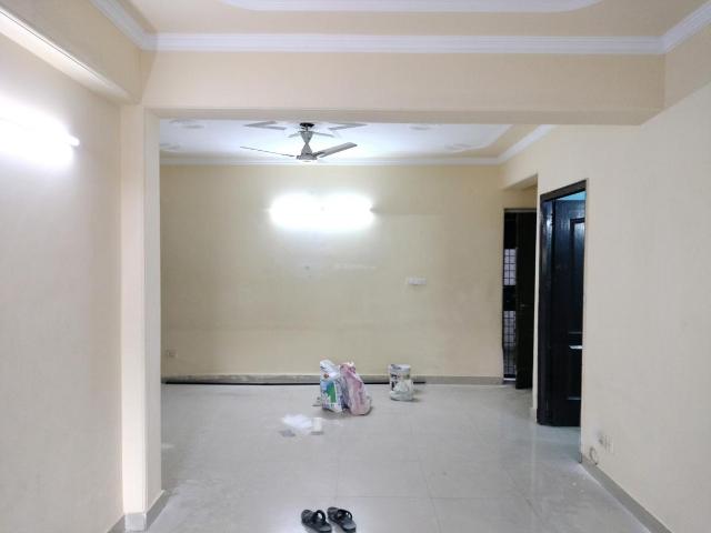 Flat for sale in South West Delhi, Deri