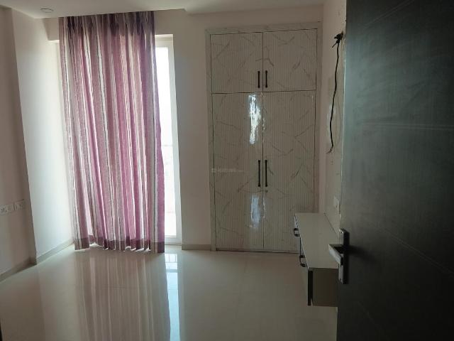 Flat for rent in Optus Corona, Gurugram