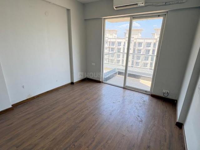 Flat for rent in Hariana