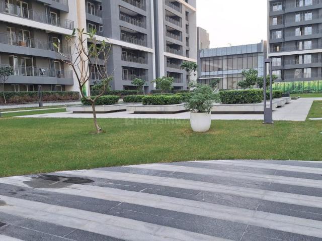 Flat for rent in Sector 43, Noida