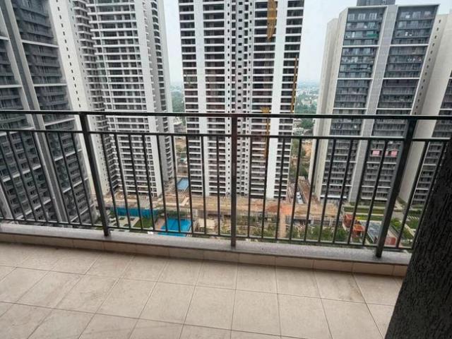 Flat for rent in Sector 43, Noida