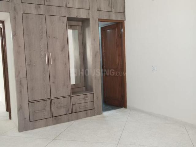 Flat for sale in Sector 49, Chandigarh