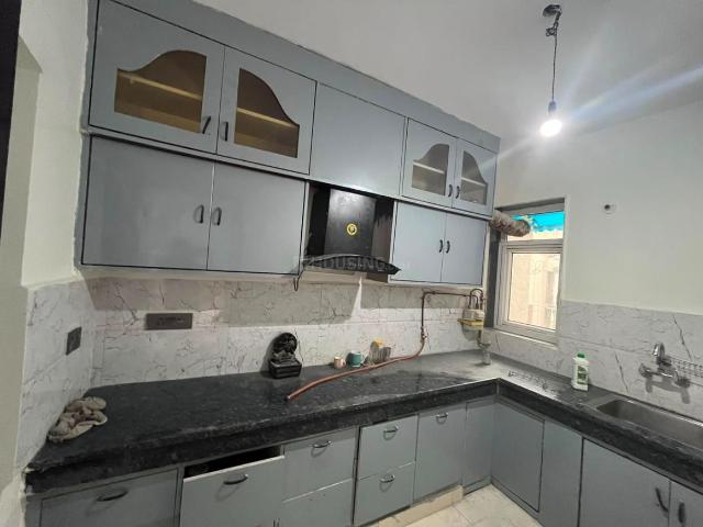 Flat for rent in South West Delhi, Deri