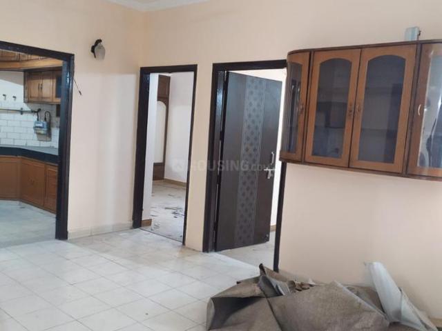 Flat for rent in South West Delhi, Deri