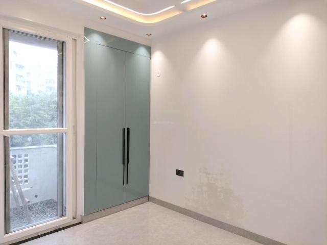 Flat for sale in Dwarka, Delhi