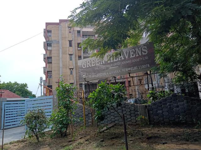 Flat for sale in Delhi