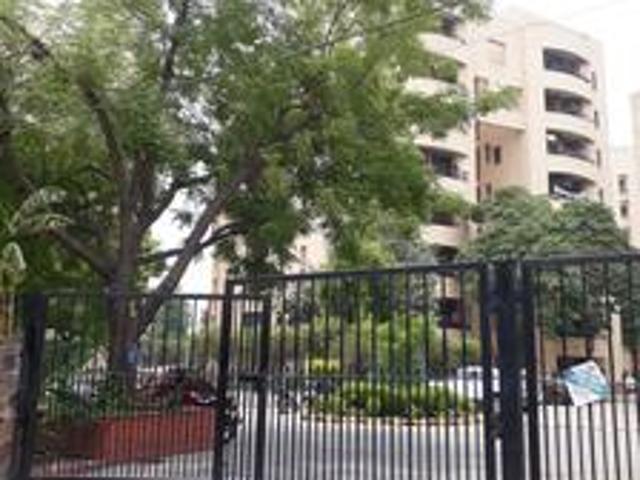 Flat for rent in Noida