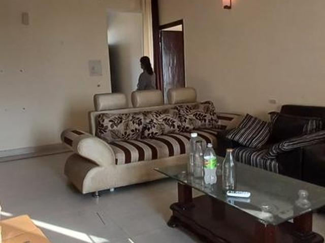 Flat for rent in Hariana