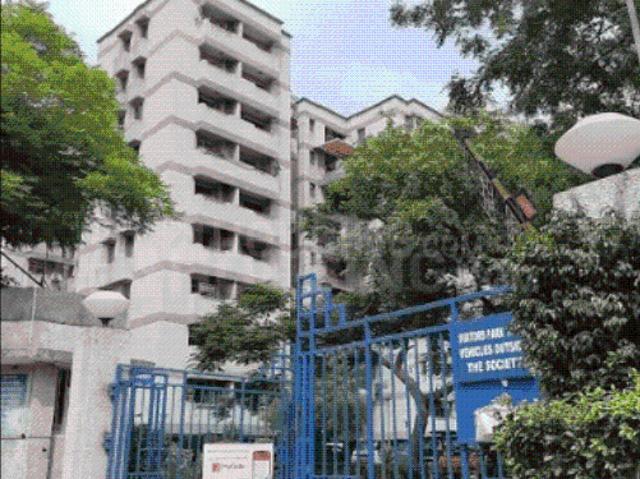 Flat for rent in South West Delhi, Deri