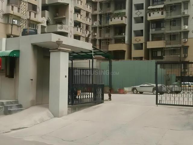 Flat for rent in South West Delhi, Deri