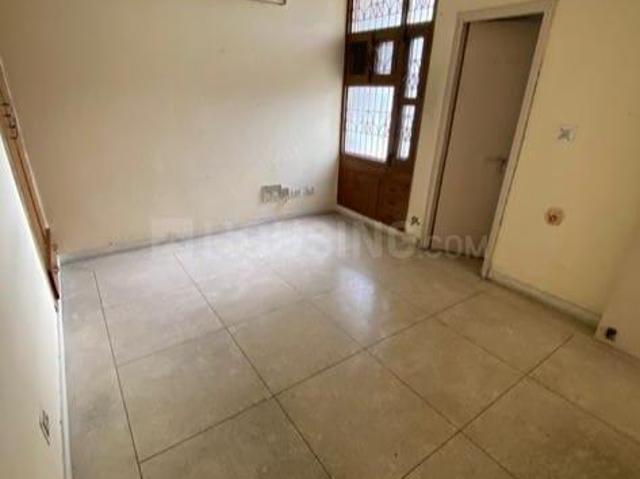 Flat for rent in South West Delhi, Deri