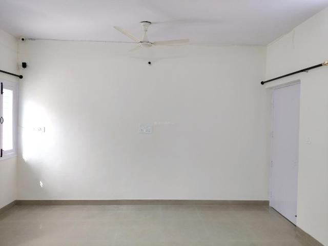 Flat for rent in South West Delhi, Deri