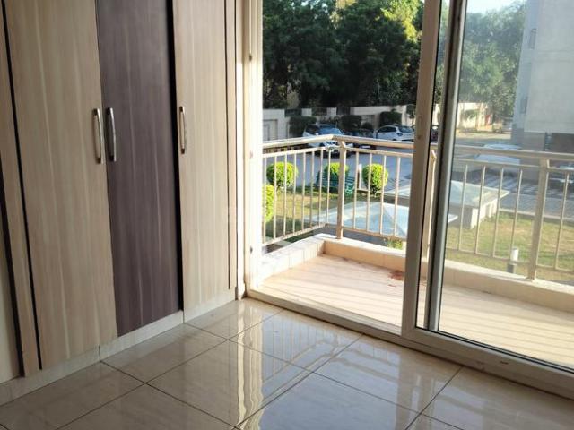 Flat for rent in North West Delhi, Deri