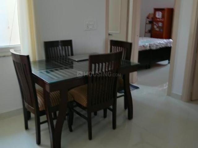 Flat for rent in Sector 62, Noida