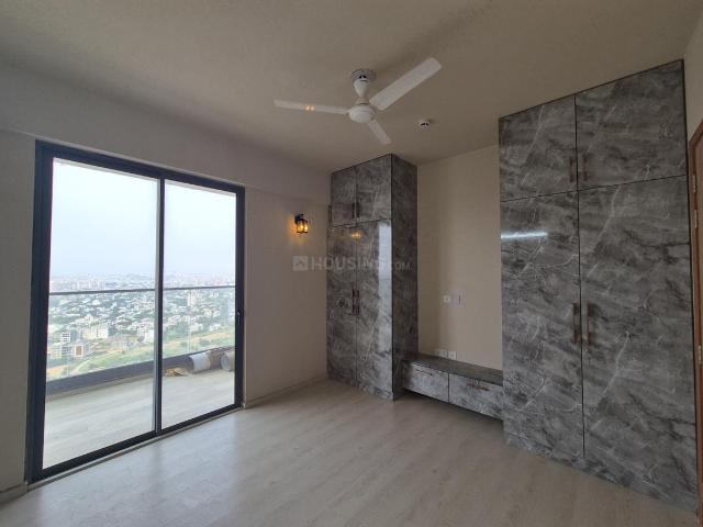 Flat for rent in Hariana