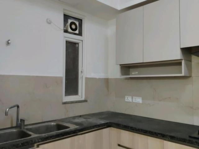 Flat for rent in Hariana