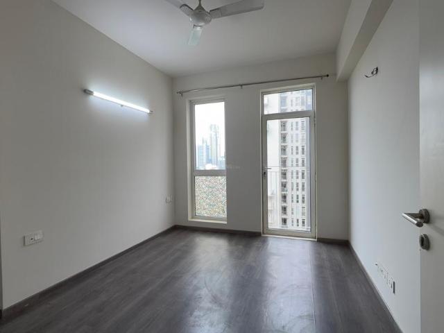 Flat for rent in Sector 67, Gurugram