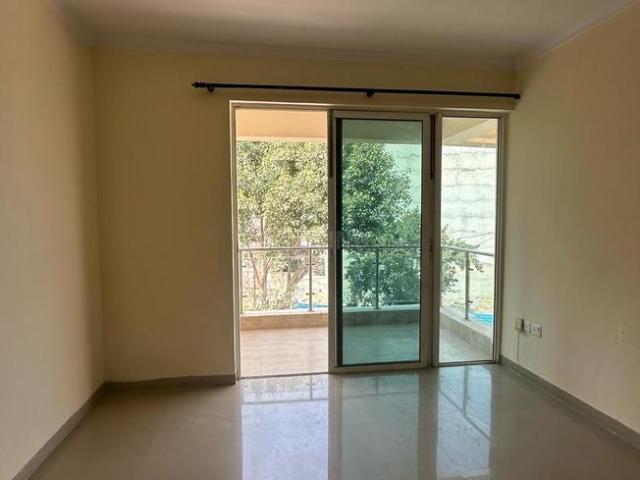 Flat for sale in Sector 67, Gurugram