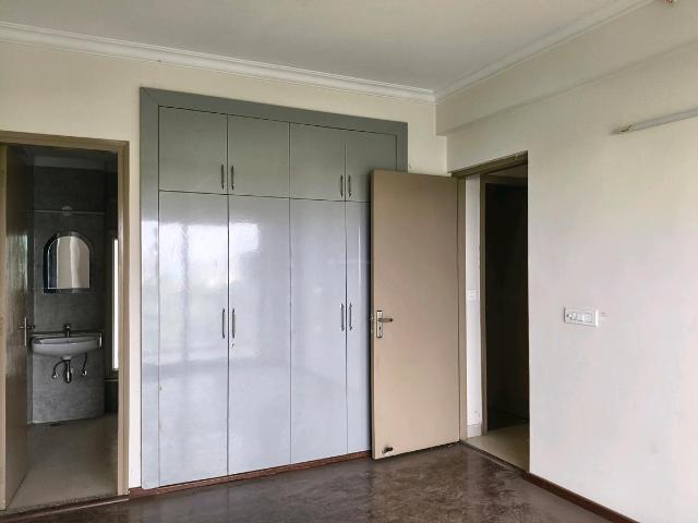 Flat for rent in Hariana