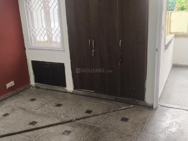 Flat for rent in South West Delhi, Deri
