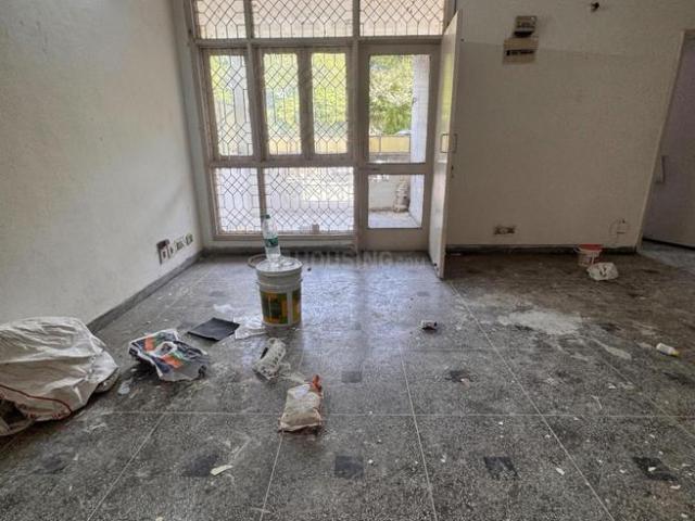 Flat for rent in South West Delhi, Deri
