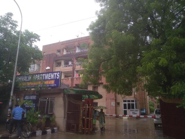 Flat for rent in South West Delhi, Deri