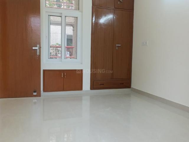 Flat for rent in South West Delhi, Deri